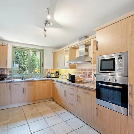 Casa Lola Y Suki * Эстепона